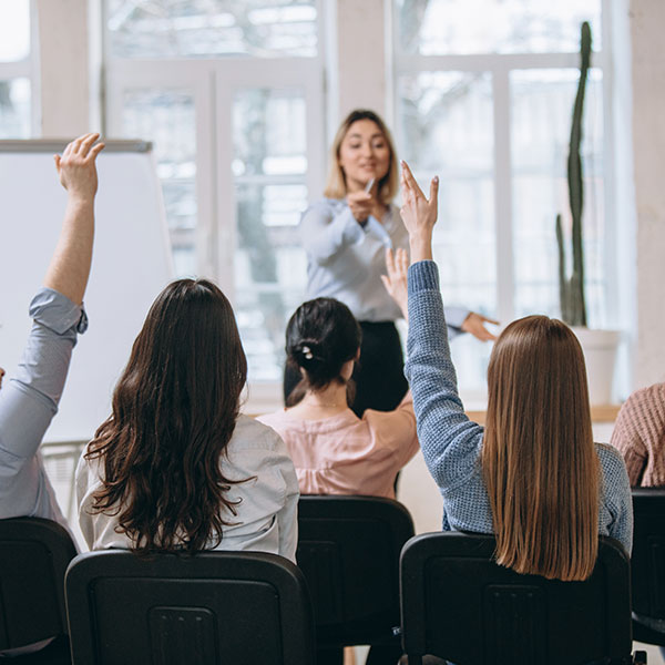 Prenez soin de vos employés avec les programmes d'avantages sociaux de Lewer Canada !